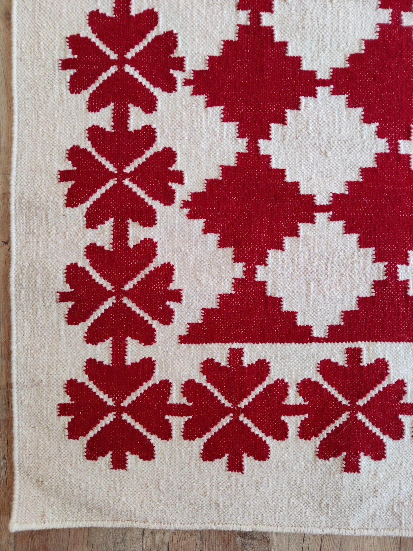 Traditional Ruby Red & Cream Wool Cotton Dhurrie Rug