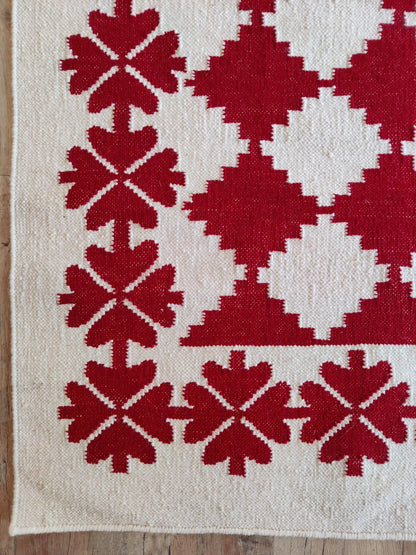 Traditional Ruby Red & Cream Wool Cotton Dhurrie Rug