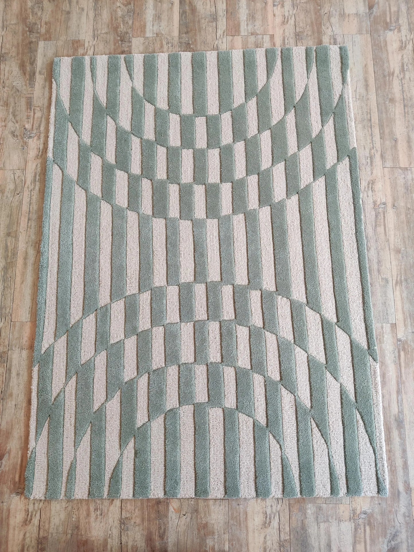 Ripple Sunburst Pattern Hand-Tufted Decorative Statement Rug for Bedroom