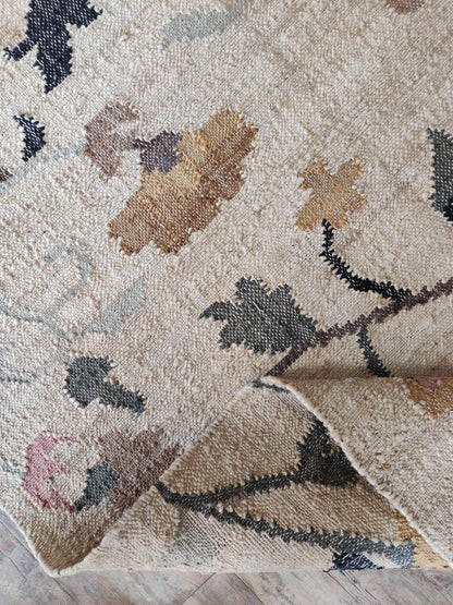 Rustic Multi-Tonal Floral Cotton Jute Rug