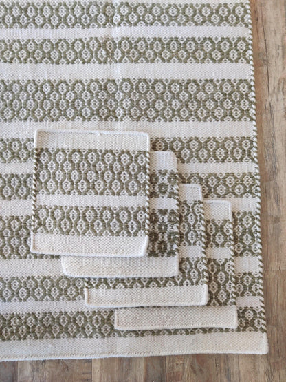 Craftsmanship-Focused Striped Wool Handloom Rug for Modern Decor
