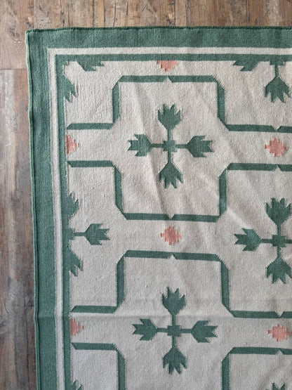 Emerald Tulip Lattice Geometric Interlocking Tile Pattern Flatweave Area Rug