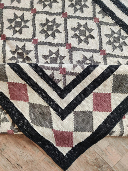 Midnight Star Lattice Charcoal Grey and Mauve Cotton Wool Dhurrie Rug
