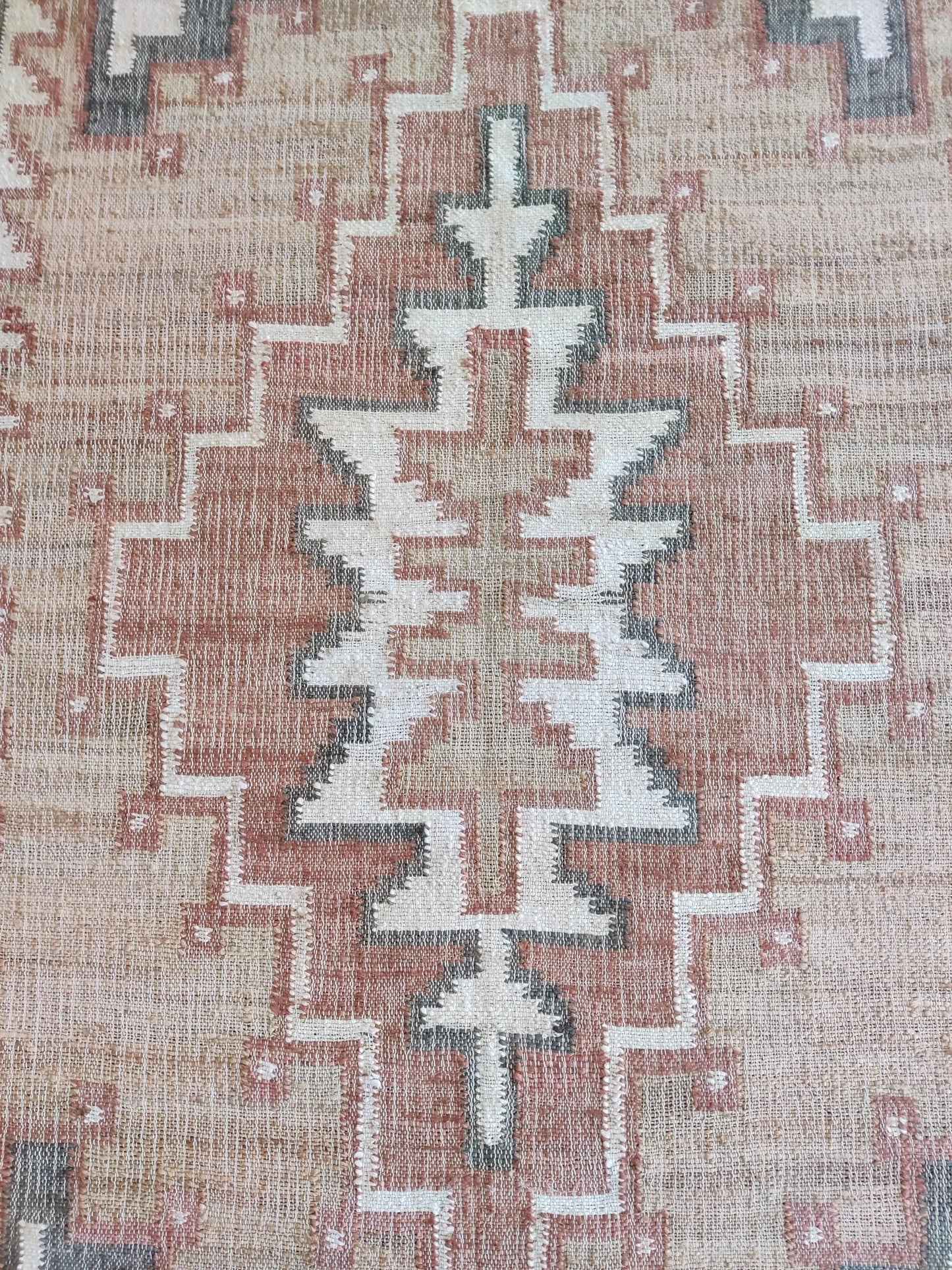 Hand-Woven Linked Circle Dhurrie Contemporary Cotton jute Kilim Floor Carpet