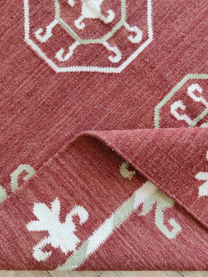 Crimson Gul Antique Octagonal Medallion Flatweave Area Rug