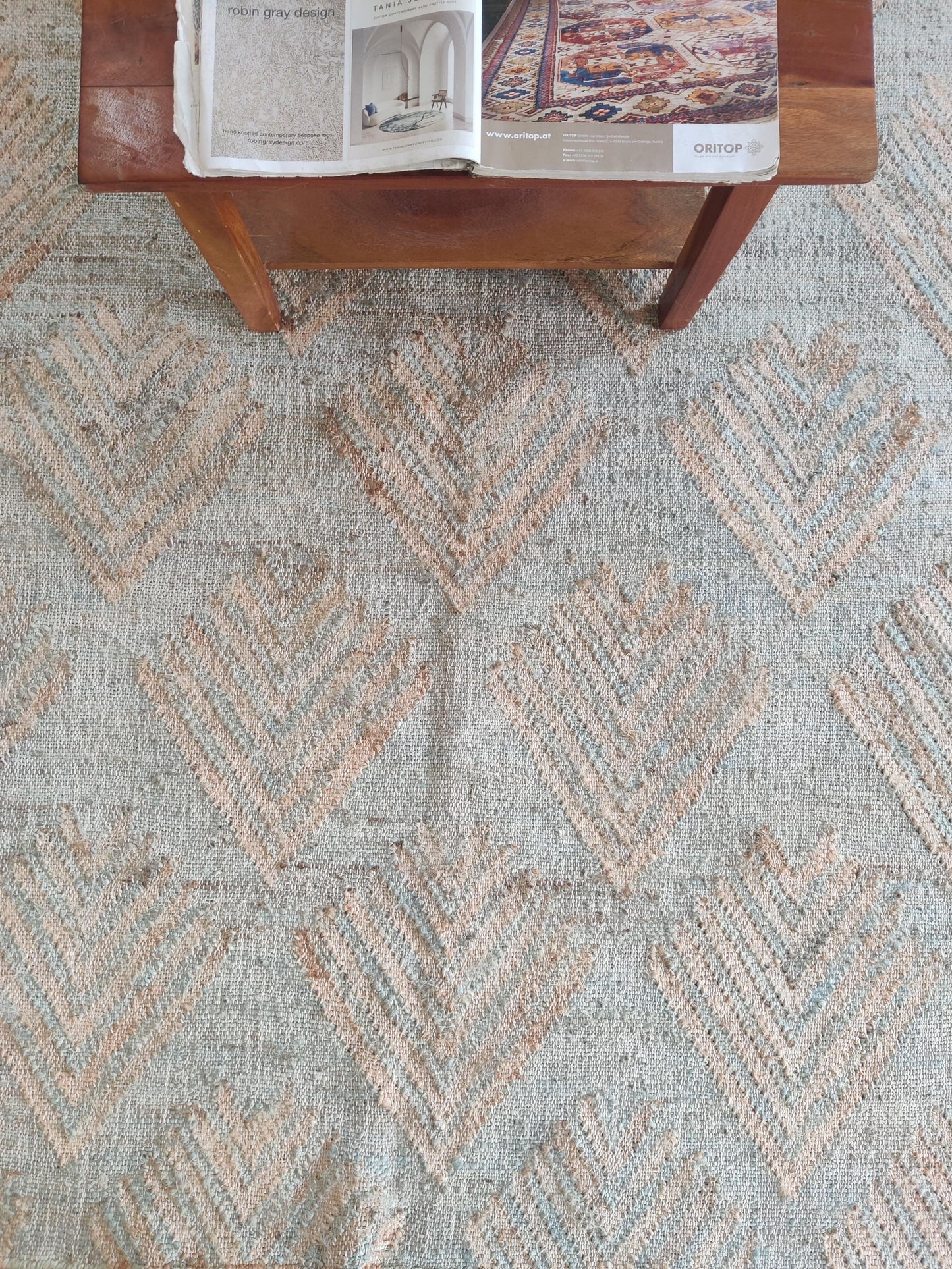 Elegant Rhombus Pattern Cotton Jute Flatweave Rug