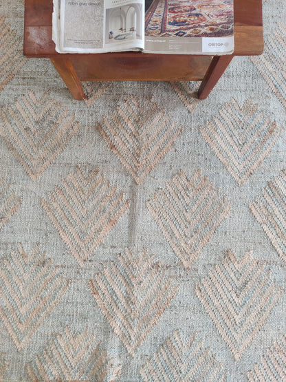 Elegant Rhombus Pattern Cotton Jute Flatweave Rug