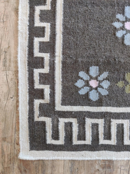 Charcoal Greek Rosette Premium Black & Cream Wool Cotton Dhurrie Rug