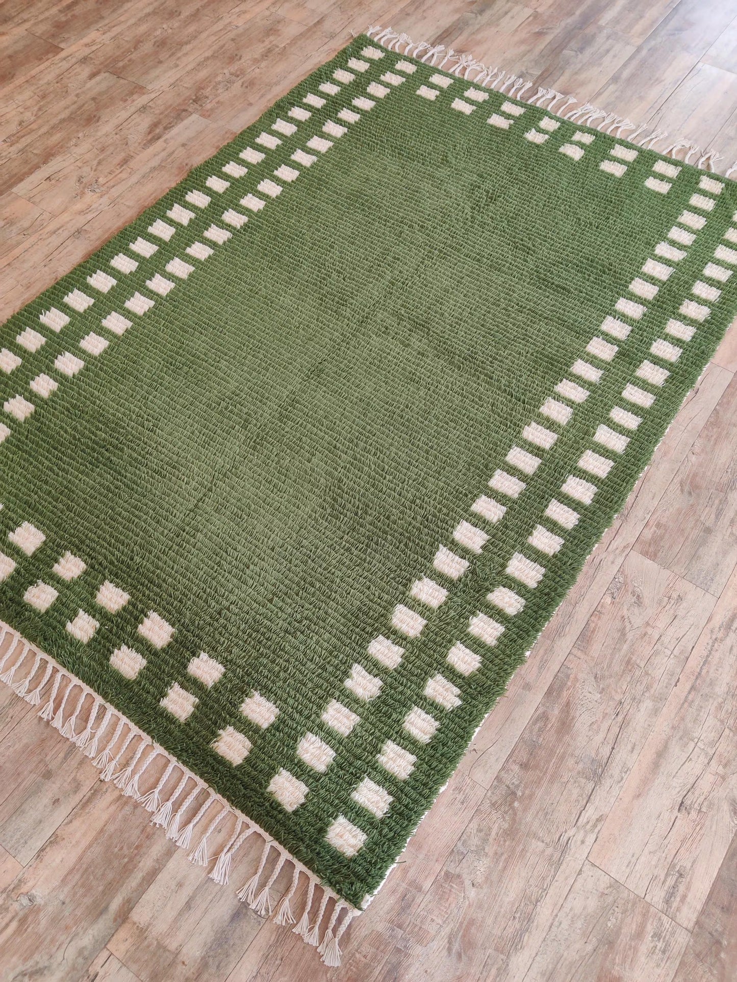 Moss Green Checker Border Modern Shaggy Area Carpet for Living Room