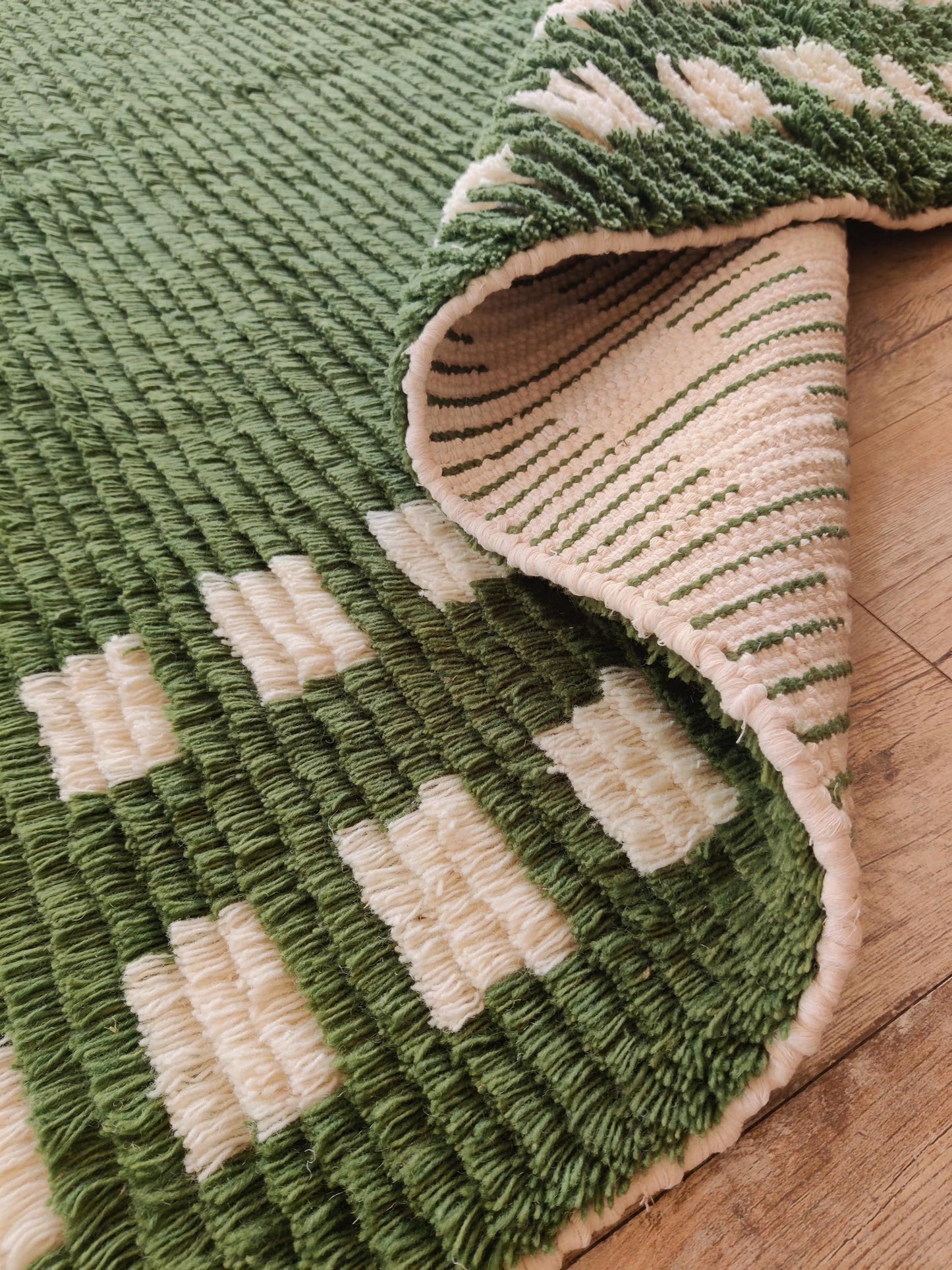 Moss Green Checker Border Modern Shaggy Area Carpet for Living Room