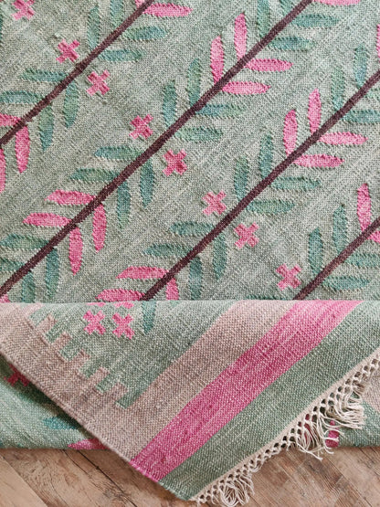 Sage Green Botanical Vine Area Rug, Pink & Tan Horizontal Leaf Motif Dhurrie Carpet