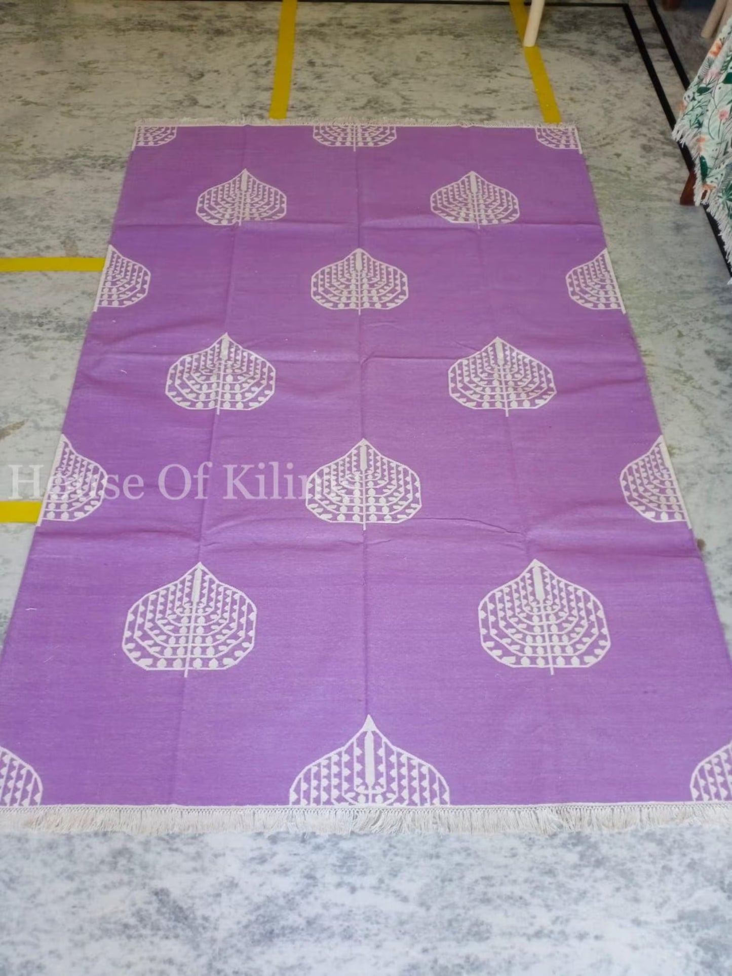 Orchid Bodhi Vibrant Lavender Purple Geometric Leaf Flatweave Area Rug