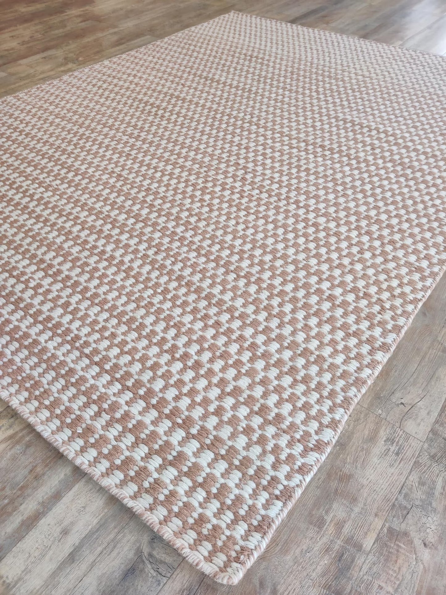 Earth Tone Grainy Pattern - Sustainable Handloom Living Room Rug