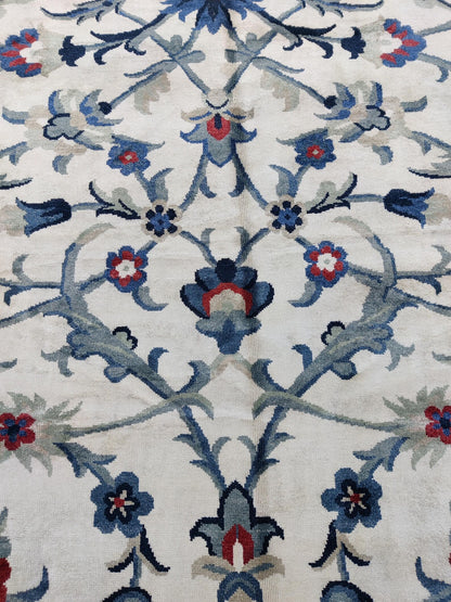 Iznik-style floral Symmetric Botanical Hand-Knotted Transitional Rug