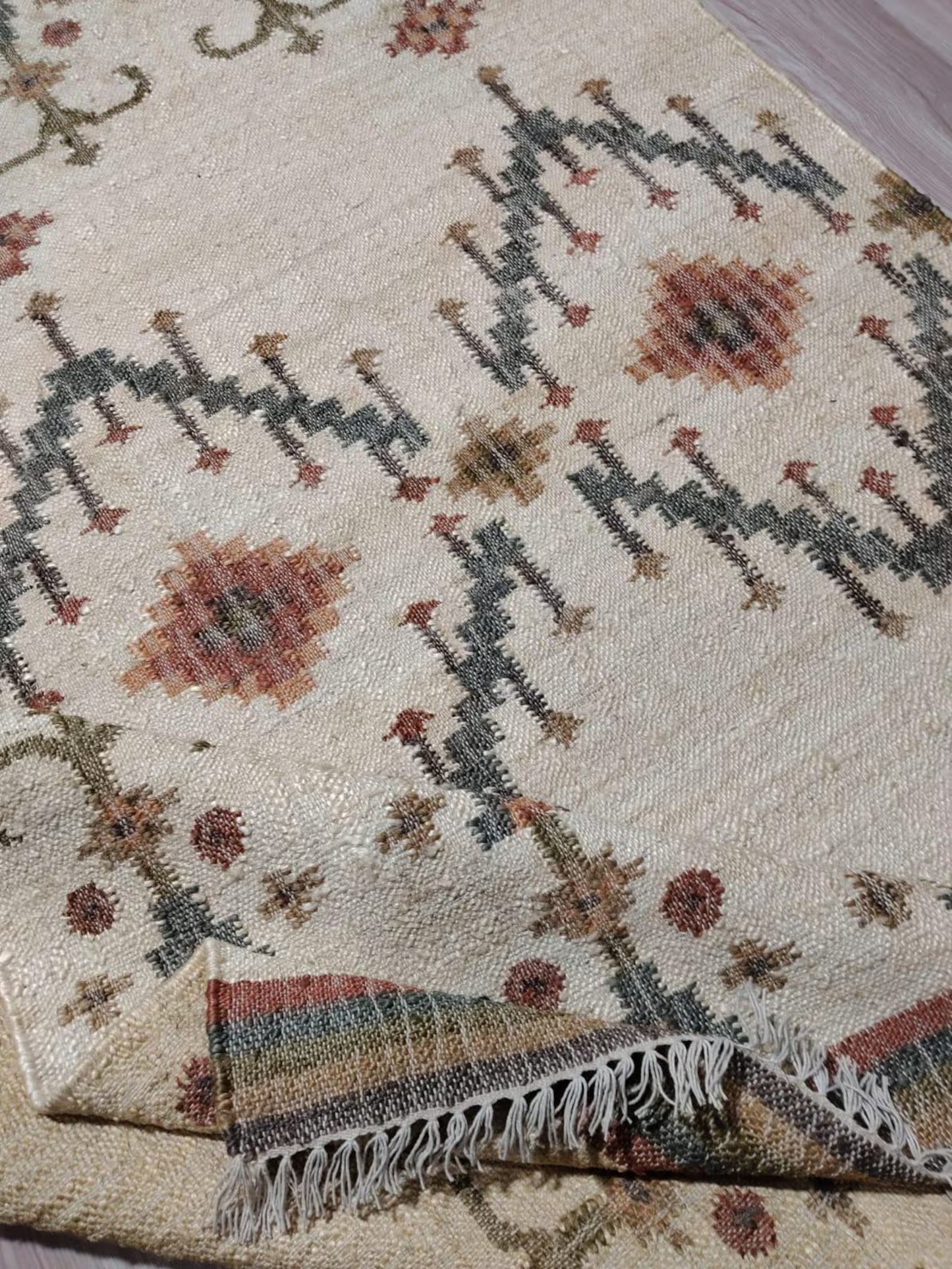 Heritage Symmetra Eco-Friendly Reversible Area Rug for Living Room