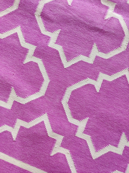 Nordic Style Pink & Cream Quatrefoil Rug