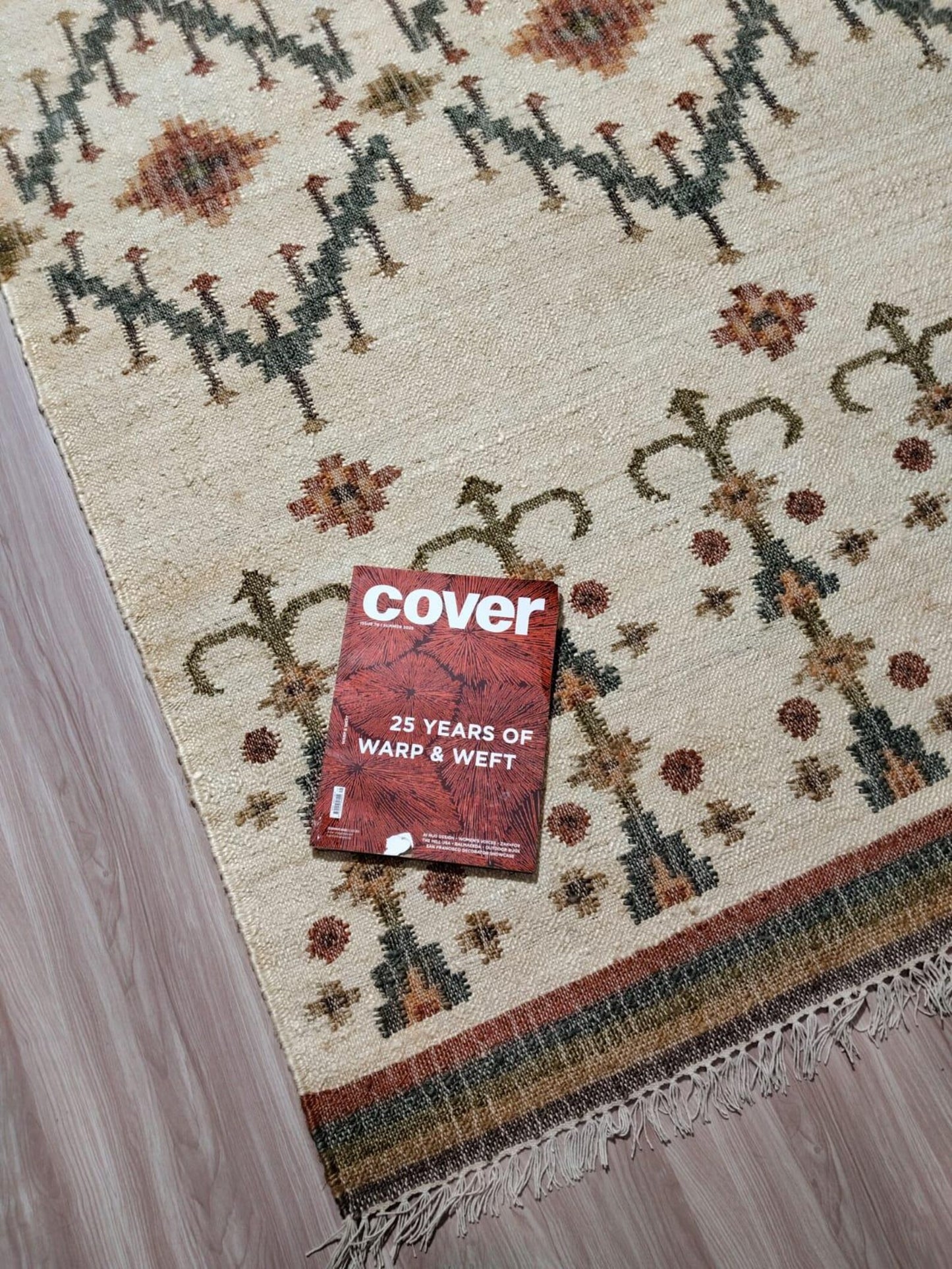 Heritage Symmetra Eco-Friendly Reversible Area Rug for Living Room