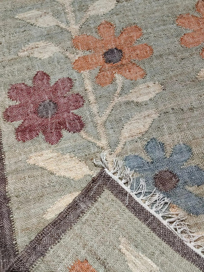 Sage Green Vintage Flower Carpet for Living Room