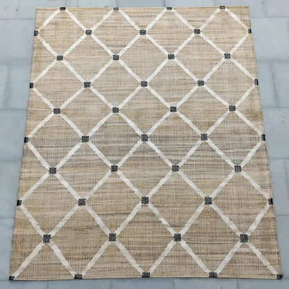 Diamond Trellis Cotton Jute Rug - Hand-Woven Natural Fiber Dhurrie