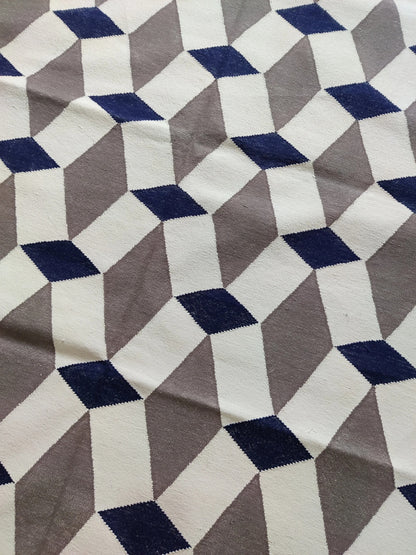 Handmade Harlequin Diamond Cotton flat weave Rug