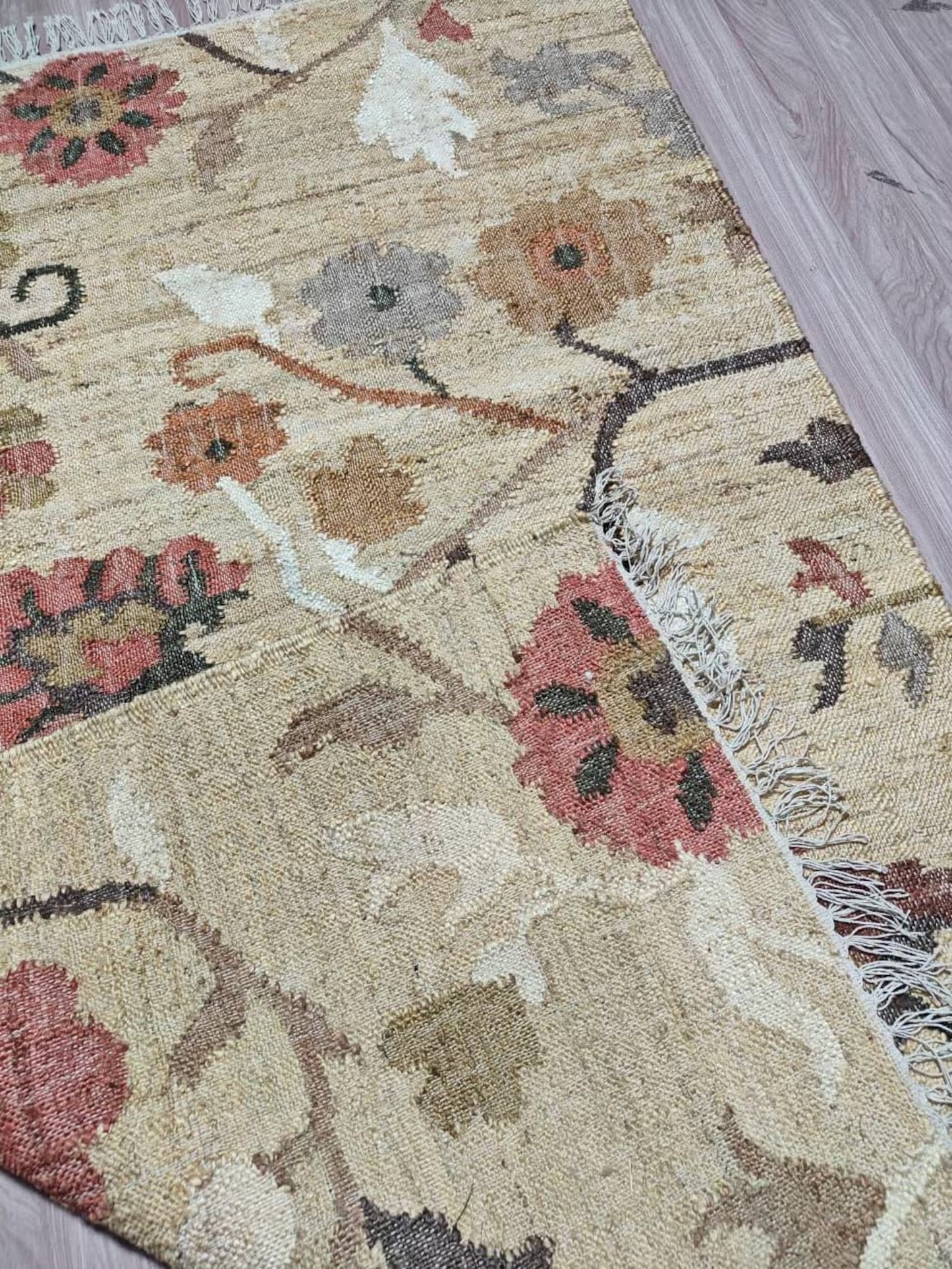 Rustic Floral Flat Weave Handmade  jute Carpet