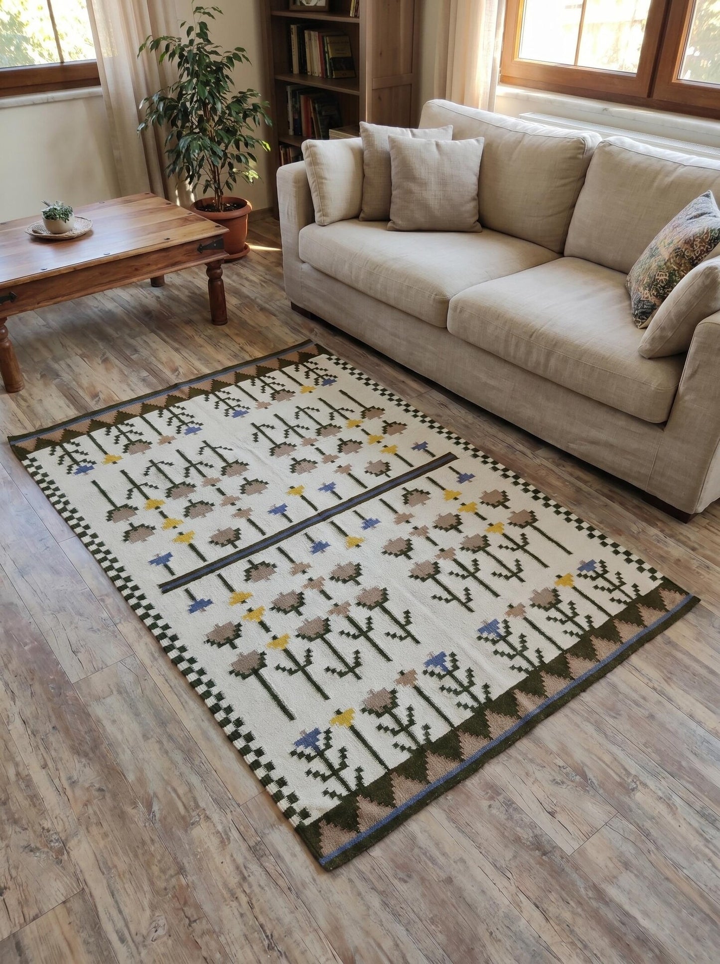 Nordic Thistle Garden Olive Green & Muted Yellow Wool Cotton Dhurrie Rug