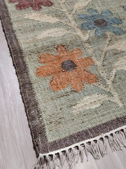 Sage Green Vintage Flower Carpet for Living Room