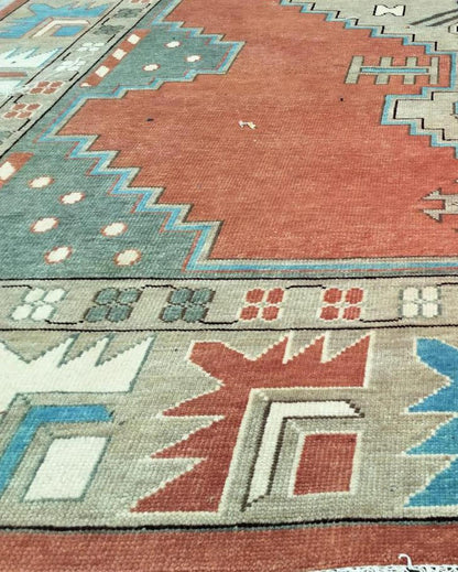 Hand-Knotted Caucasian Kazak Geometric Wool Rug