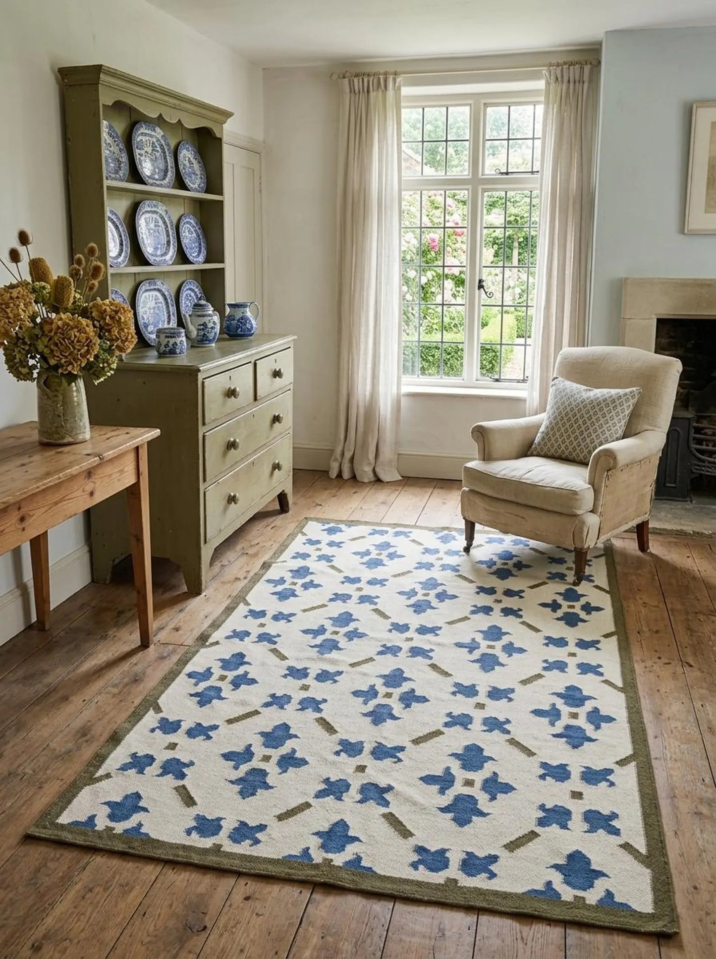French Blue Fleur Classic Ivory Cream & Cobalt Blue Wool Cotton Dhurrie Rug