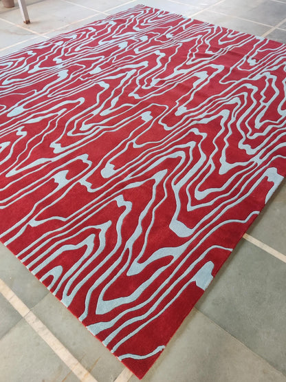 Modern Crimson & Azure Abstract Ripple Design rug