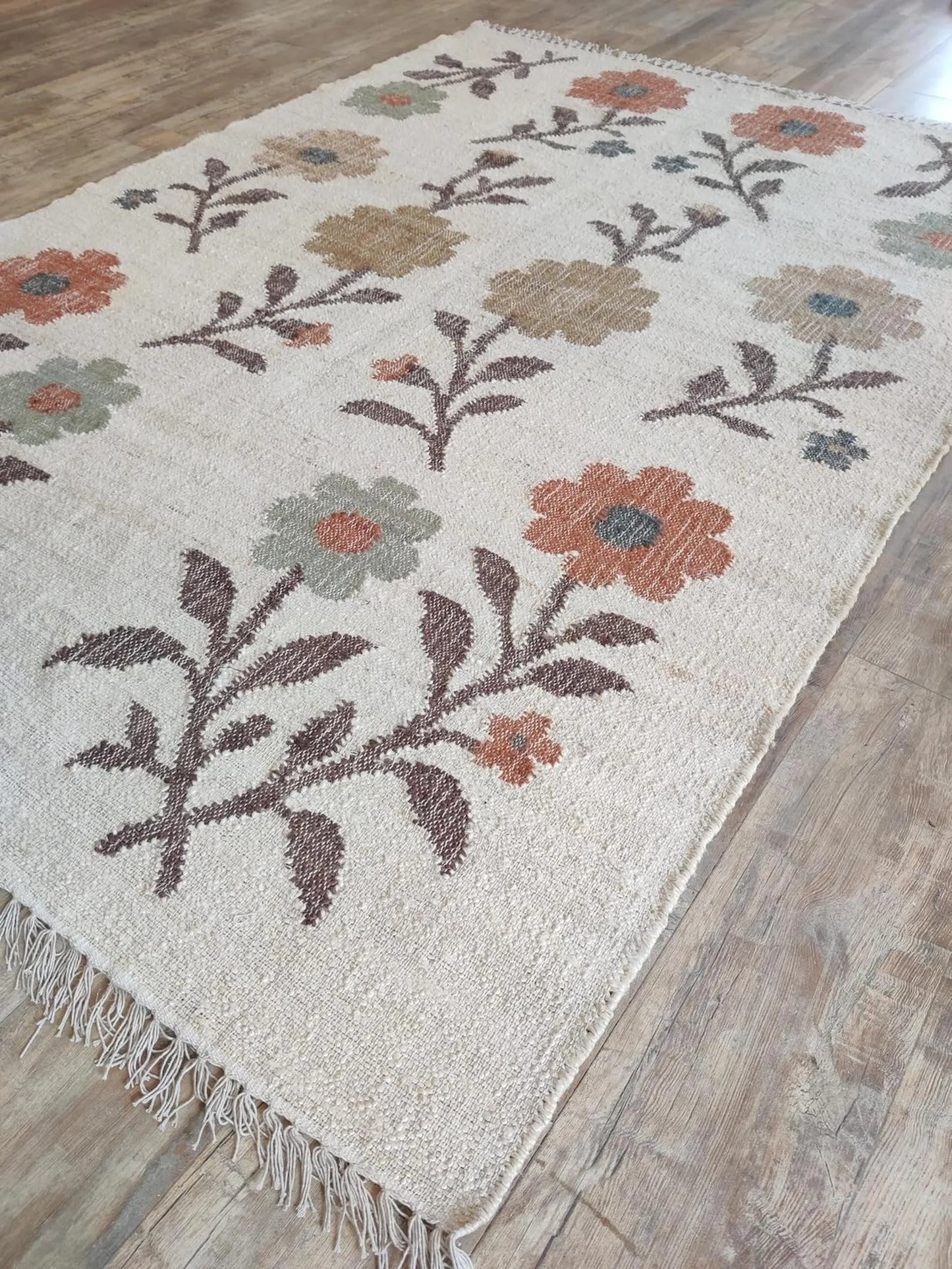 Vintage Style Textured Earth Tone Meadow Dhurrie