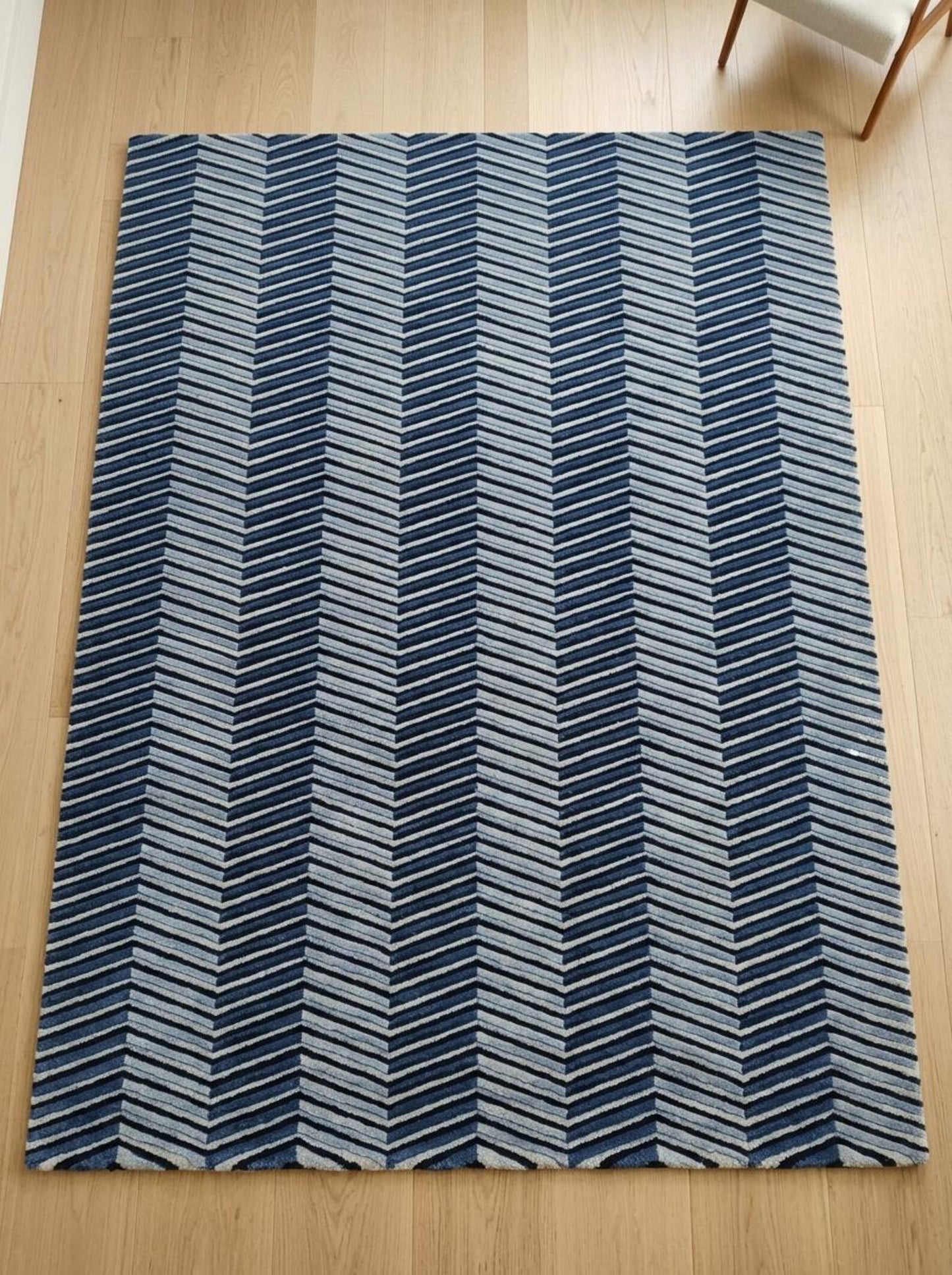 Contemporary Thick Pile Wool Rug for Living Room Bedroom