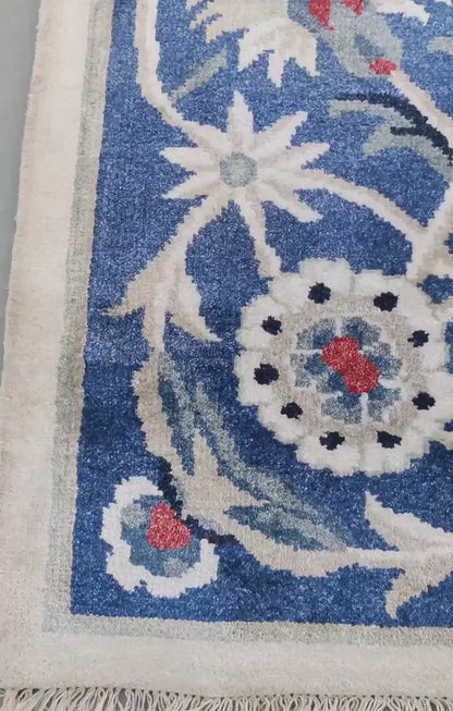 Iznik-style floral Symmetric Botanical Hand-Knotted Transitional Rug