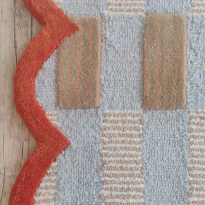 Scalloped Edge Modern Rug