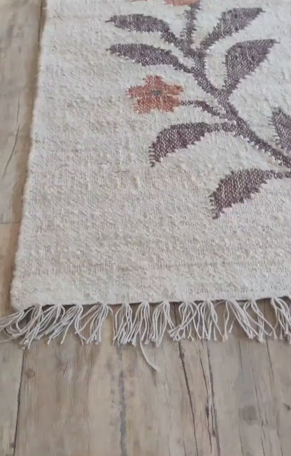 Vintage Style Textured Earth Tone Meadow Dhurrie