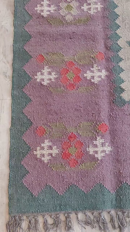 Lavender Meadow Antique Style Floral Kilim rug
