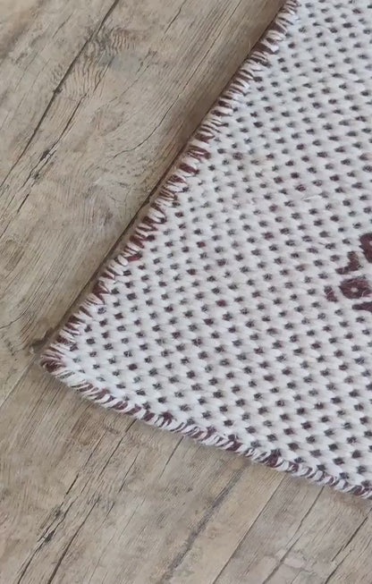 Rustic Grainy Design Handmade Wool Handloom Rug