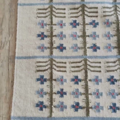 White Scandinavian Flatweave Kilim Style New Zealand Wool Area Rug for Bedroom and Living Room