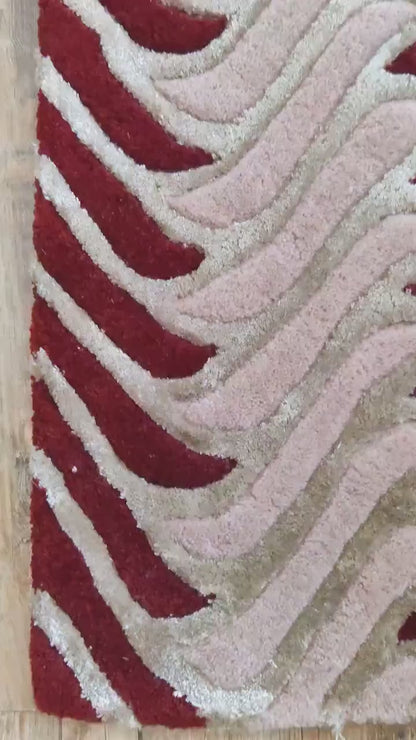 Dynamic Geometric Wool Rug Undulating Chevron Pattern