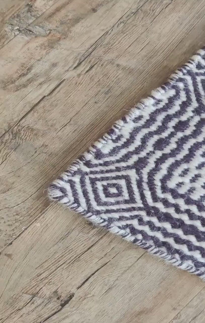 Hand-Woven Charcoal & Ivory Box-Tile Wool Rug