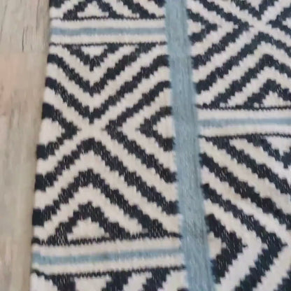 Geometric Diamond Pattern Flatweave Rug , Handwoven Tribal Style wool Dhurrie