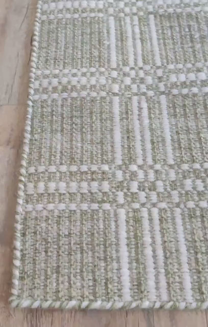 Premium Flatweave Wool Carpet with Raised Geometric Grid