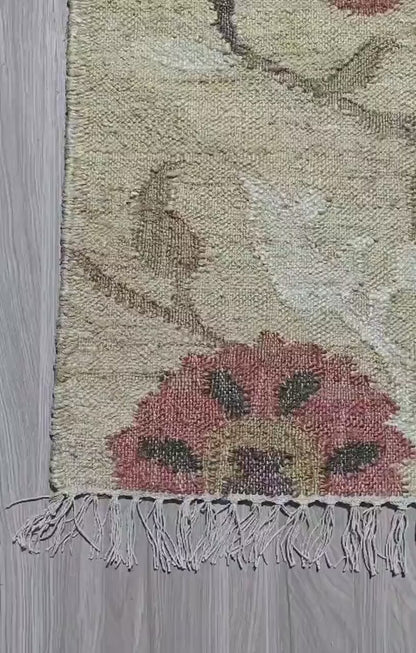 Rustic Floral Flat Weave Handmade  jute Carpet